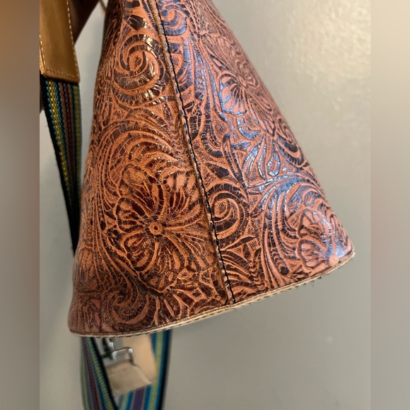 Consuela Sally Sling! 🤎 - Picture 6 of 11